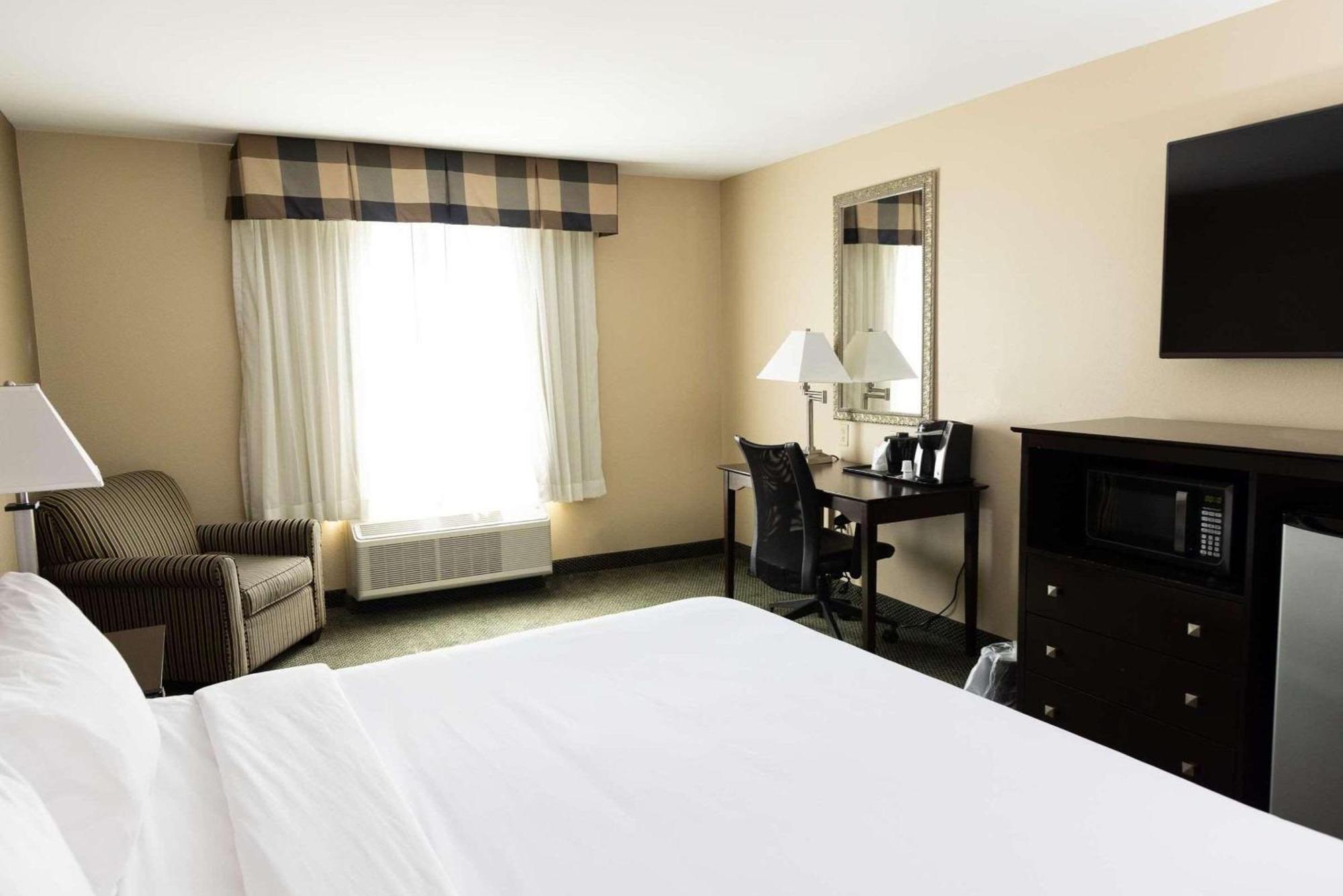 Country Inn & Suites By Radisson, Elizabethtown, Ky Buitenkant foto